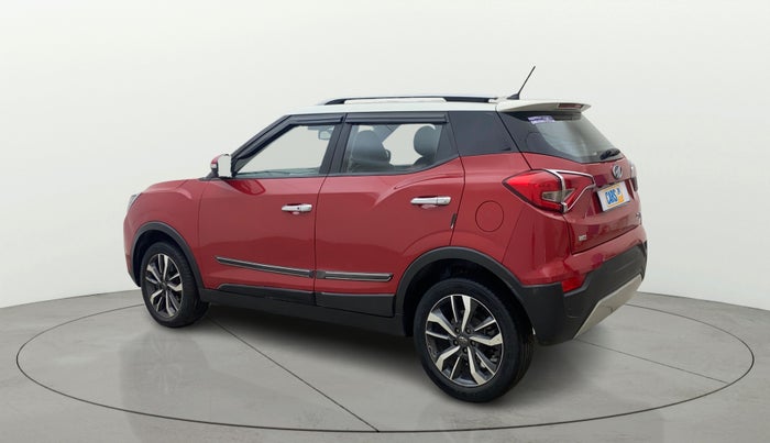 2019 Mahindra XUV300 W8(O) 1.2 PETROL DUAL TONE, Petrol, Manual, 77,682 km, Left Back Diagonal