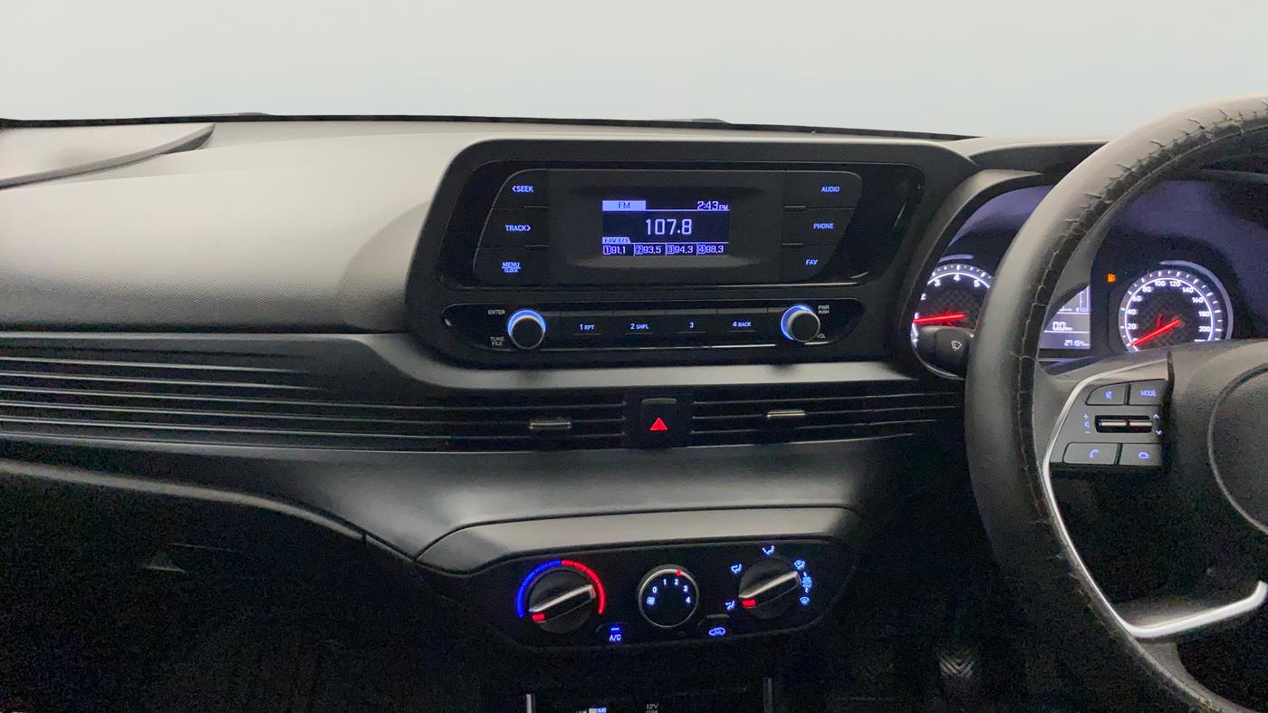 2023 Hyundai NEW I20 MAGNA 1.2 MT, Petrol, Manual, 27,146 km, Air Conditioner