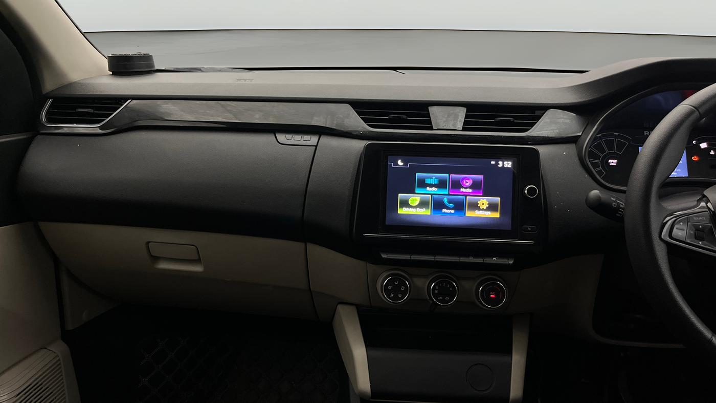 2024 Renault TRIBER RXT, Petrol, Manual, 15,192 km, Air Conditioner