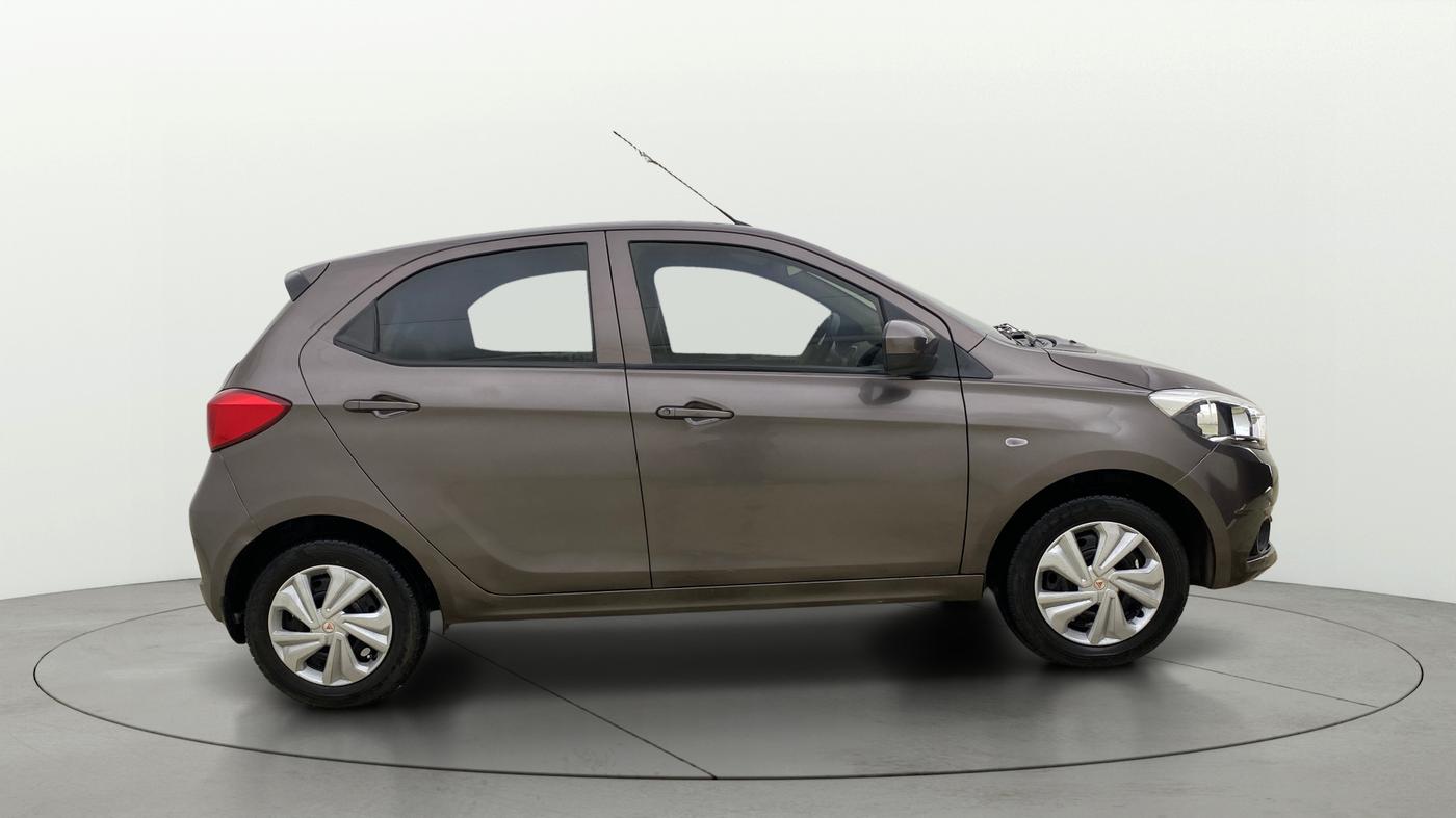 2017 Tata Tiago XT PETROL, Petrol, Manual, 75,258 km, Right Side View