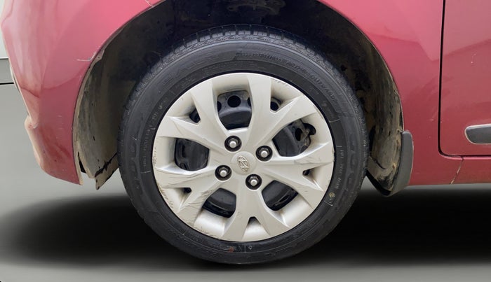 2015 Hyundai Grand i10 SPORTZ 1.2 KAPPA VTVT, Petrol, Manual, 81,574 km, Left Front Wheel