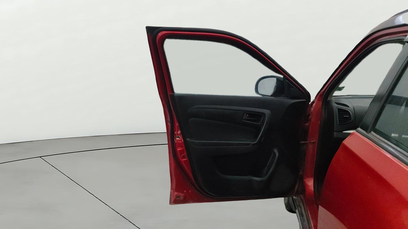 2018 Maruti Vitara Brezza VDI AMT, Diesel, Automatic, 98,784 km, LHS Front Door