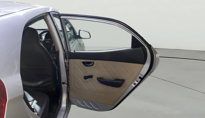 2017 Hyundai Eon SPORTZ, Petrol, Manual, 24,066 km, RHS Rear Door