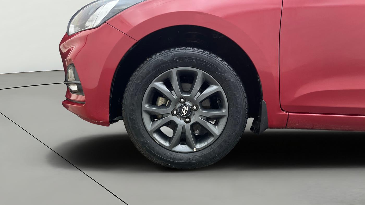 2019 Hyundai Elite i20 SPORTZ PLUS 1.2, Petrol, Manual, 31,711 km, Left Front Wheel
