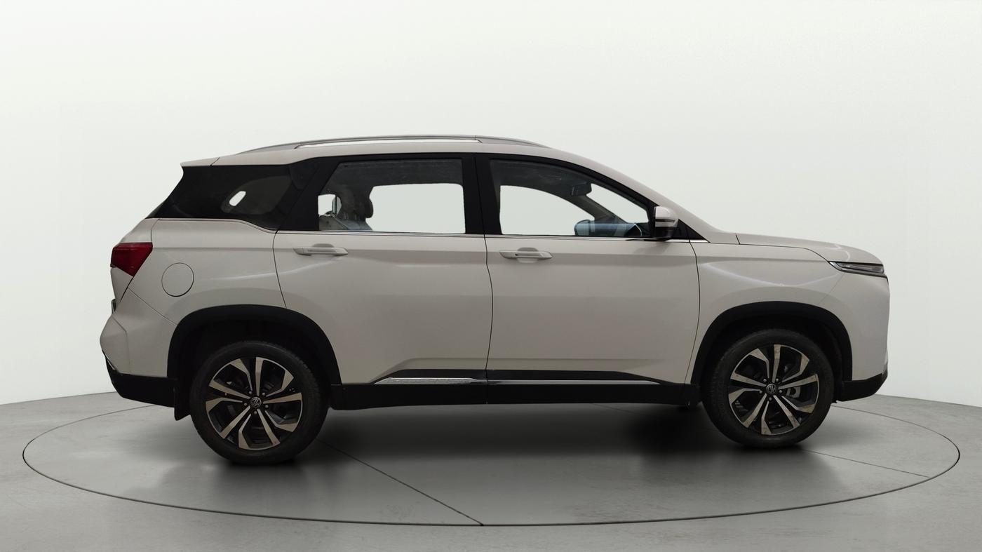 2023 MG HECTOR SHARP PRO 1.5 PETROL TURBO CVT PETROL, Petrol, Automatic, 22,983 km, Right Side View