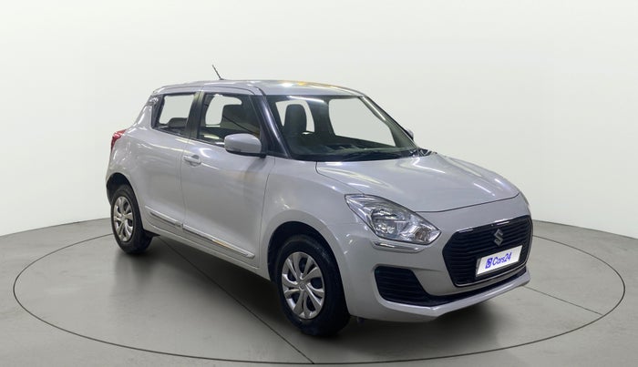 2020 Maruti Swift VXI AMT, Petrol, Automatic, 38,025 km, Right Front Diagonal
