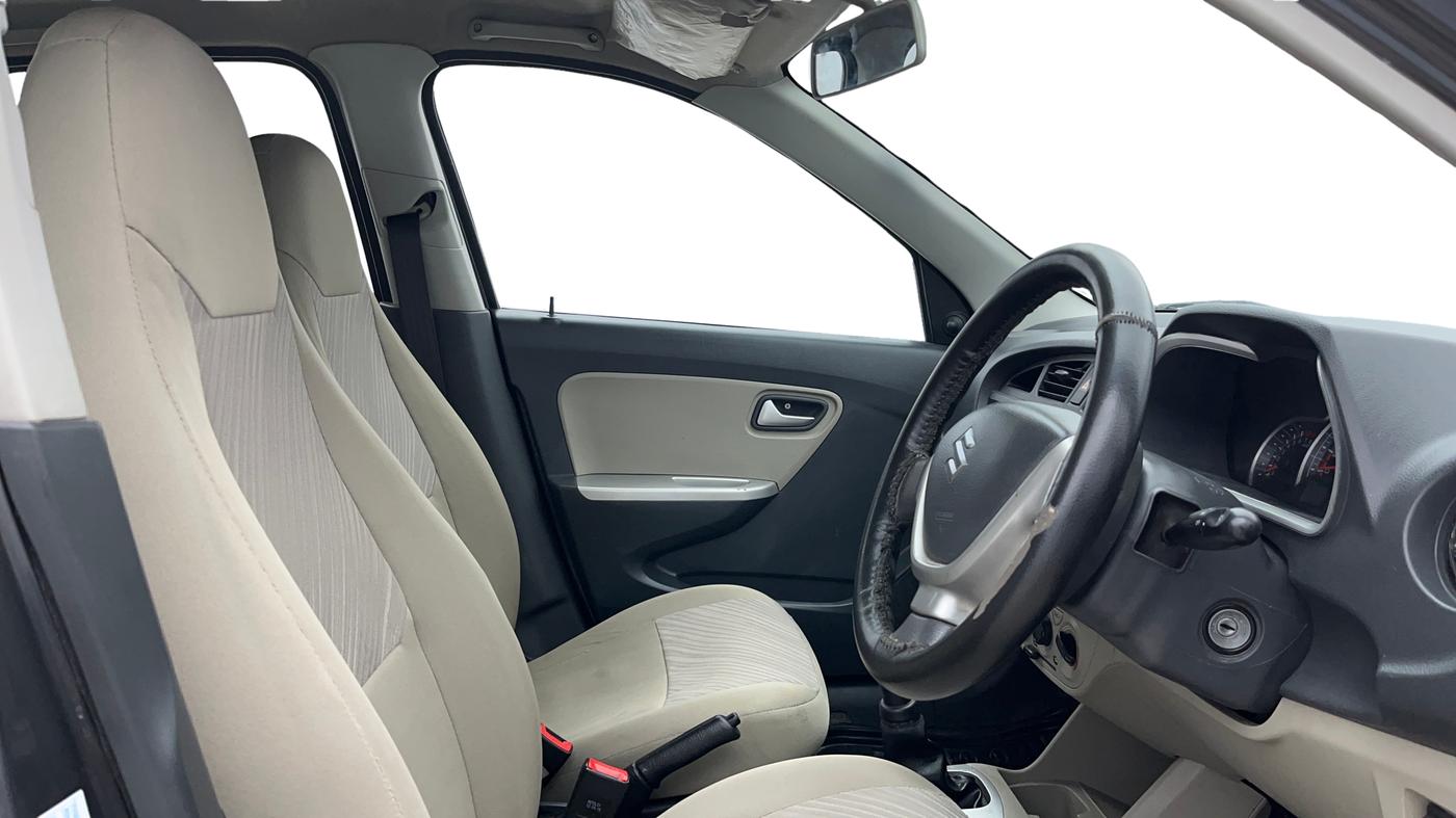 2019 Maruti Alto K10 VXI, Petrol, Manual, 74,723 km, Right Side Front Door Cabin