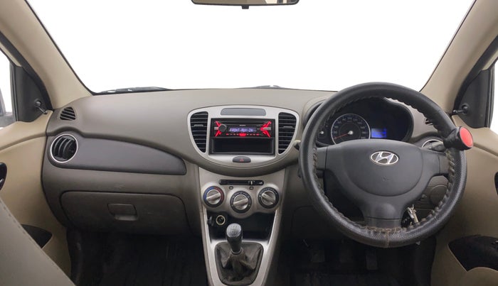2015 Hyundai i10 MAGNA 1.1, CNG, Manual, 1,23,220 km, Dashboard