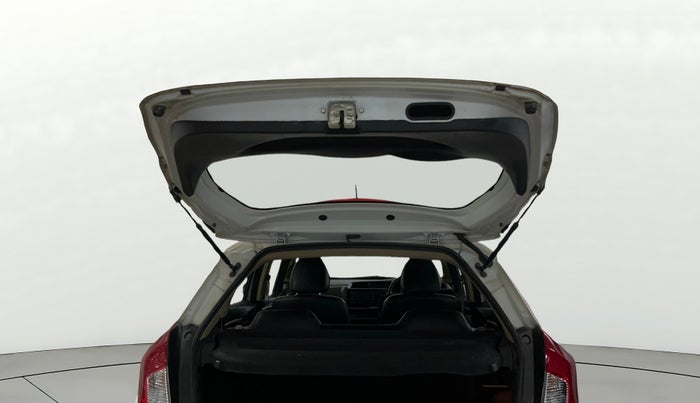 2016 Honda Jazz 1.2L I-VTEC V, Petrol, Manual, 1,14,972 km, Boot Door Open