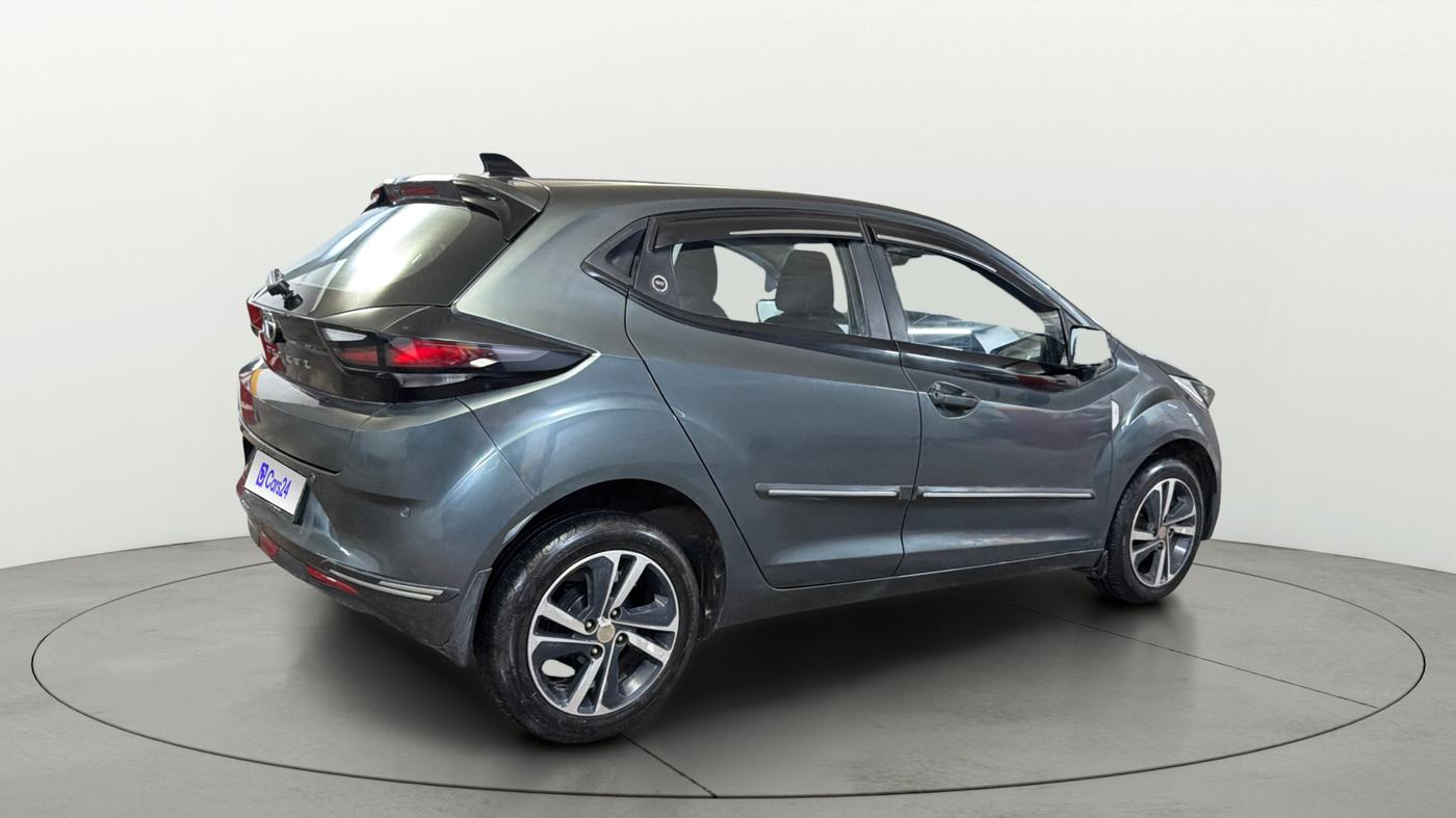 2023 Tata ALTROZ XZA + SUNROOF, Petrol, Automatic, 25,655 km, Right Back Diagonal