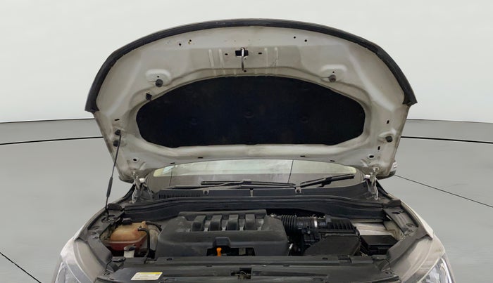 2022 Mahindra XUV700 AX 3 P MT 5 STR, Petrol, Manual, 45,328 km, Open Bonet