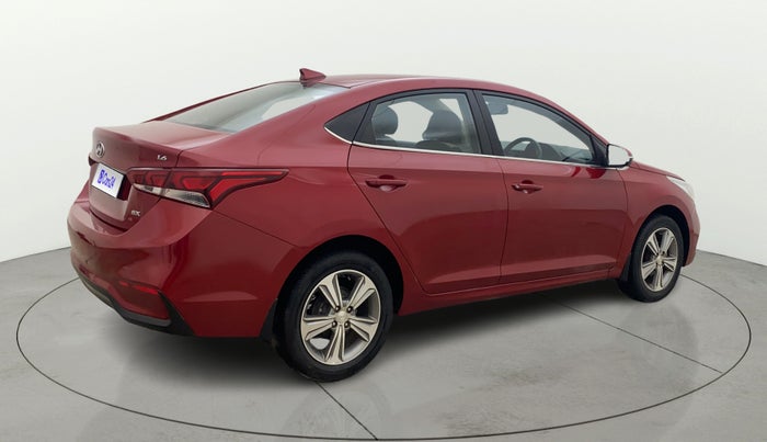 2017 Hyundai Verna 1.6 VTVT SX, Petrol, Manual, 71,946 km, Right Back Diagonal