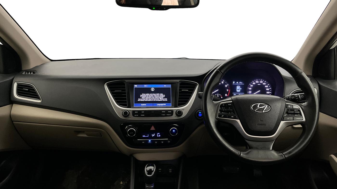 2019 Hyundai Verna 1.6 VTVT SX + AT, Petrol, Automatic, 74,540 km, Dashboard