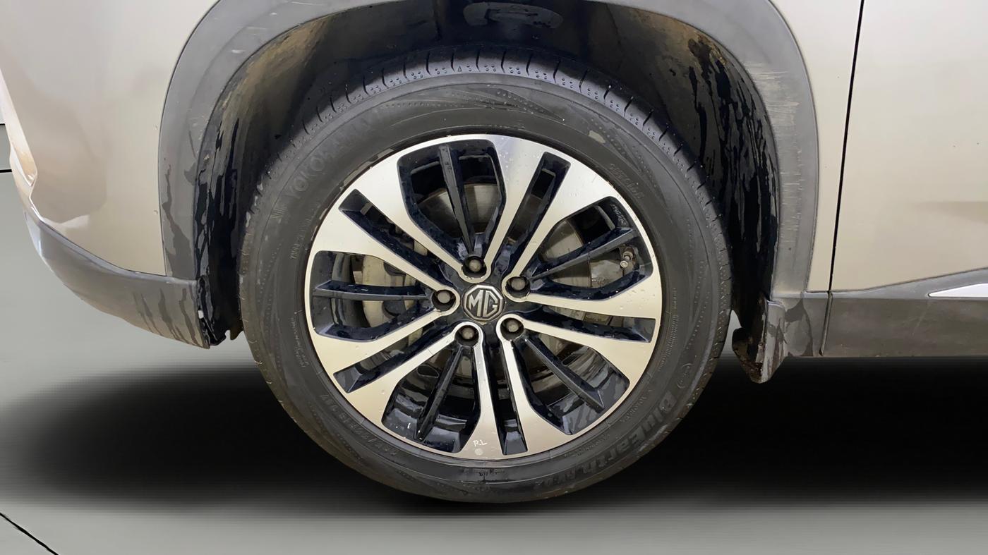 2021 MG HECTOR SHARP 1.5 PETROL CVT, Petrol, Automatic, 99,876 km, Left Front Wheel