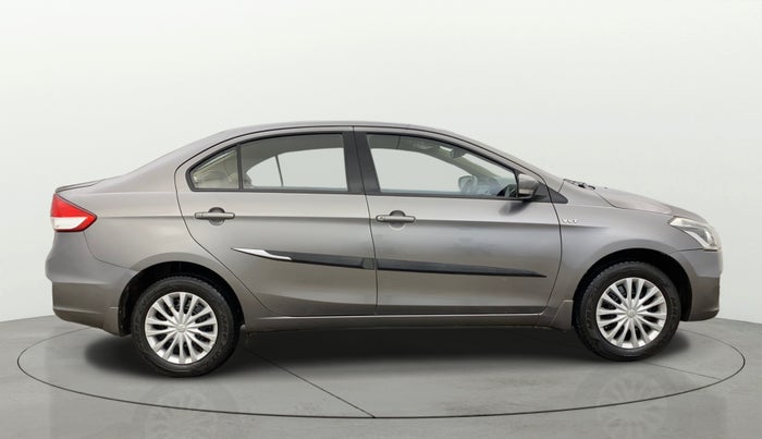 2016 Maruti Ciaz VXI+, Petrol, Manual, 53,901 km, Right Side View