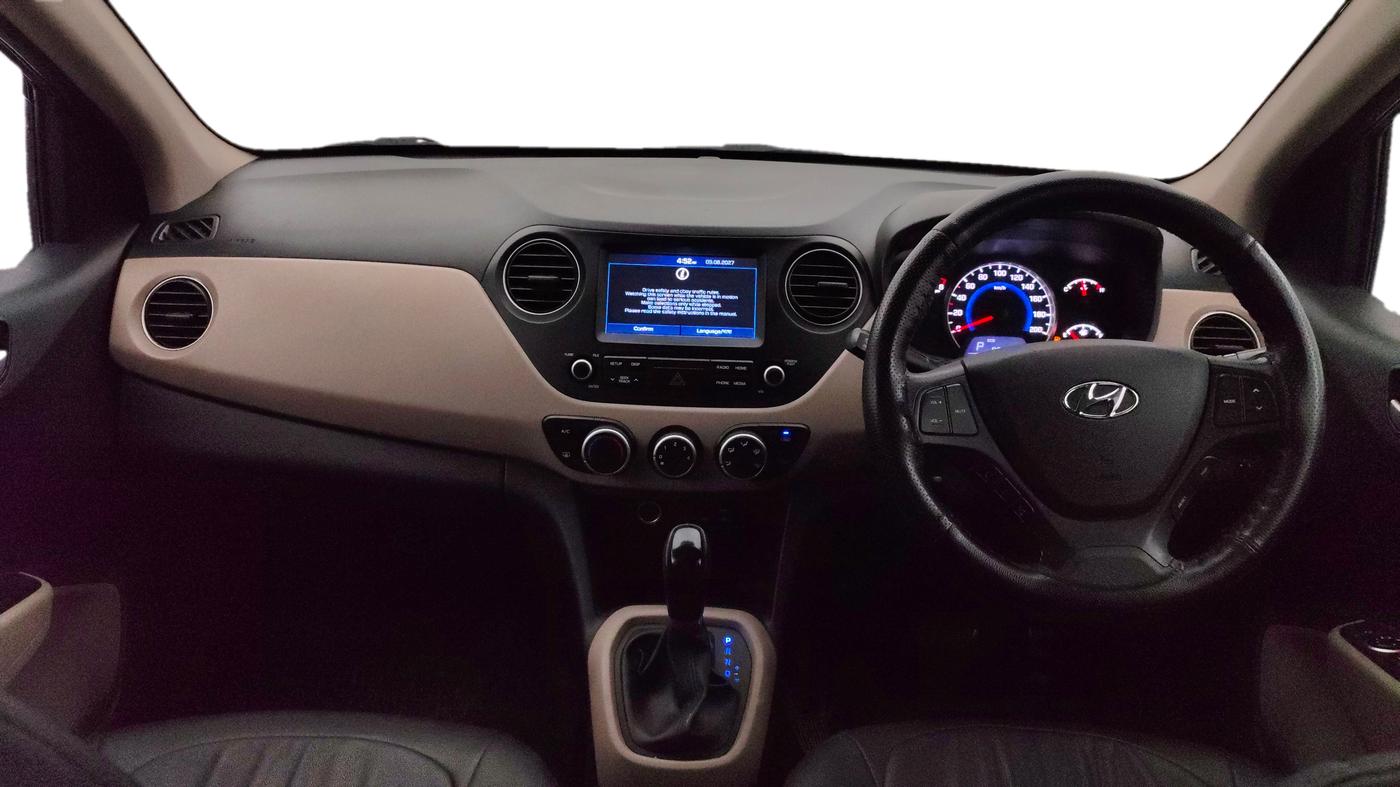 2018 Hyundai Grand i10 SPORTZ AT 1.2 KAPPA VTVT, Petrol, Automatic, 18,286 km, Dashboard
