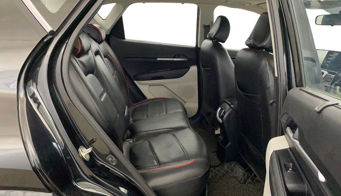 2022 KIA SONET HTX 1.5, Diesel, Manual, 72,144 km, Right Side Rear Door Cabin
