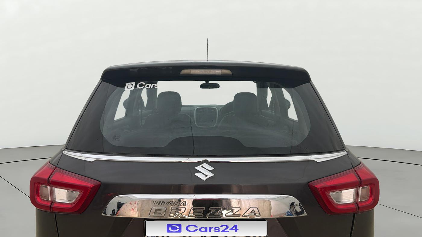 2021 Maruti Vitara Brezza LXI, Petrol, Manual, 15,825 km, Rear Windshield
