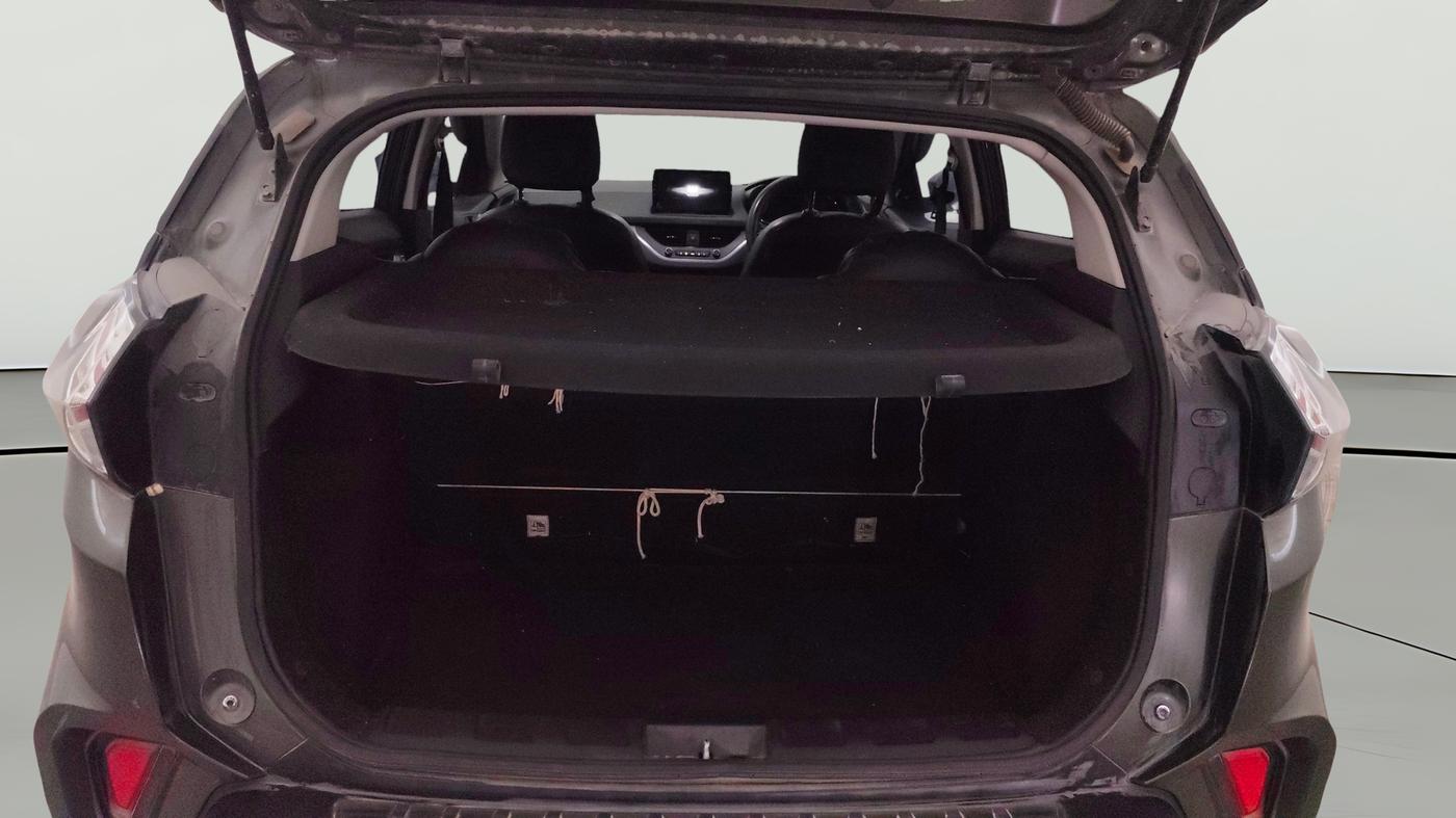 2022 Tata NEXON XM SUNROOF PETROL, Petrol, Manual, 32,132 km, Boot Open Zoomed View