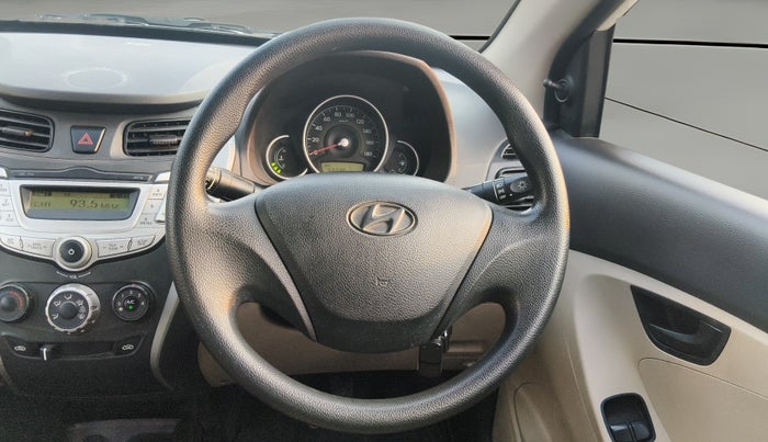 2018 Hyundai Eon MAGNA +, Petrol, Manual, 53,187 km, Steering Wheel Close Up