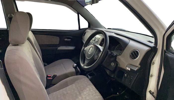 2014 Maruti Wagon R 1.0 VXI, CNG, Manual, 92,726 km, Right Side Front Door Cabin