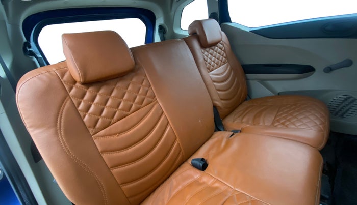 2020 Renault TRIBER RXL MT, Petrol, Manual, 46,543 km, Right Side Rear Door Cabin