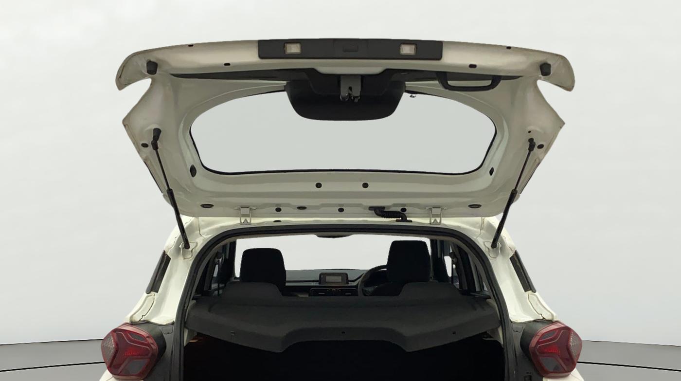 2022 Tata PUNCH ADVENTURE MT, Petrol, Manual, 43,614 km, Boot Door Open