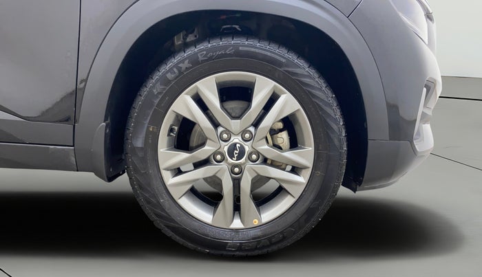 2022 KIA SELTOS HTX 1.5 DIESEL AT, Diesel, Automatic, 93,379 km, Right Front Wheel