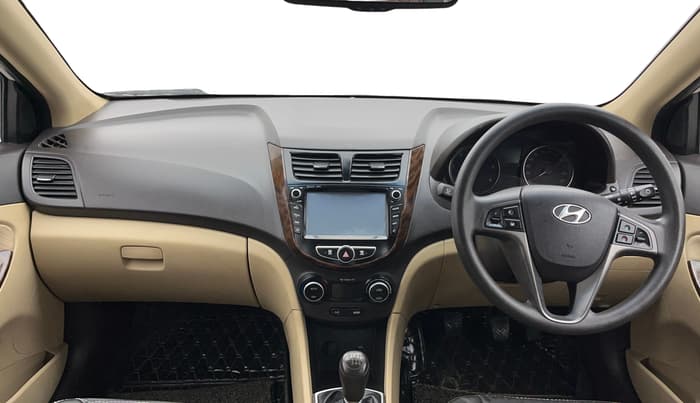 2016 Hyundai Verna 1.6 CRDI SX, Diesel, Manual, 27,271 km, Dashboard