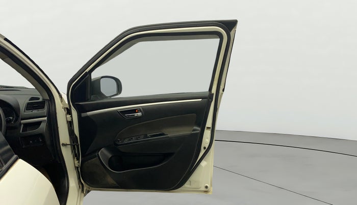 2012 Maruti Swift VDI, Diesel, Manual, 85,750 km, RHS Front Door