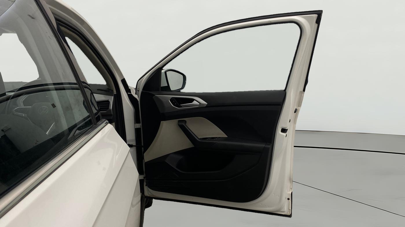2022 Volkswagen TAIGUN GT PLUS 1.5 TSI DSG, Petrol, Automatic, 42,856 km, RHS Front Door
