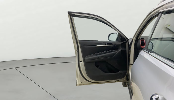 2022 KIA SONET HTK PLUS 1.0 IMT, Petrol, Manual, 75,237 km, LHS Front Door