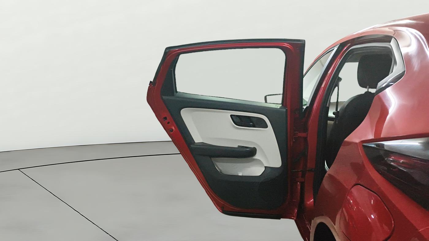 2022 Tata ALTROZ XM PLUS PETROL, Petrol, Manual, 39,741 km, LHS Rear Door