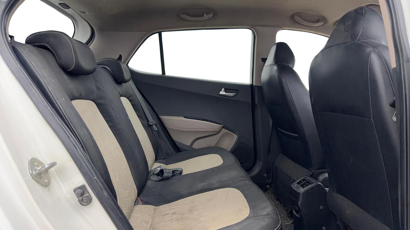 2018 Hyundai Grand i10 ASTA 1.2 KAPPA VTVT, Petrol, Manual, 97,535 km, Right Side Rear Door Cabin