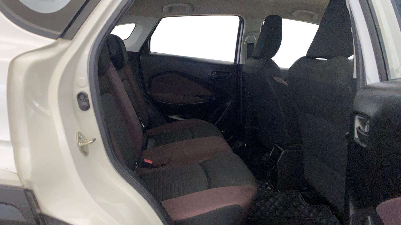 2024 Maruti FRONX SIGMA CNG 1.2 MT, CNG, Manual, 5,686 km, Right Side Rear Door Cabin
