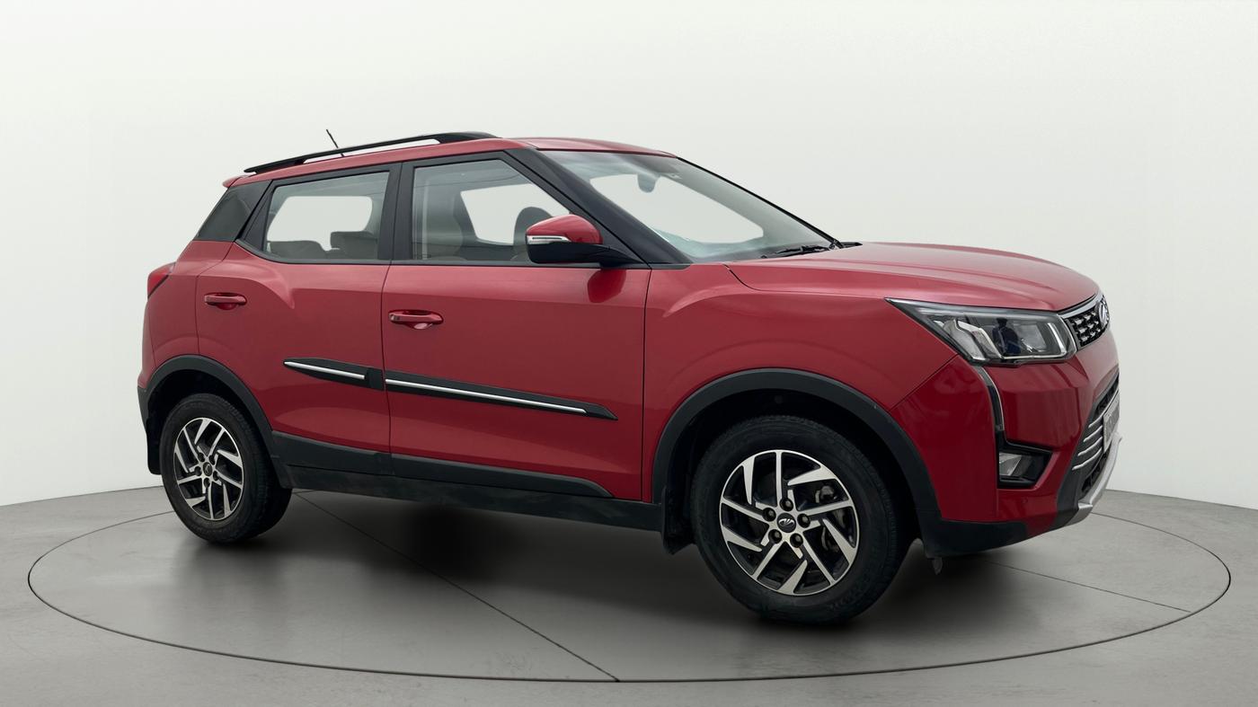 2022 Mahindra XUV300 W8 (O) 1.2 PETROL, Petrol, Manual, 20,984 km, SRP