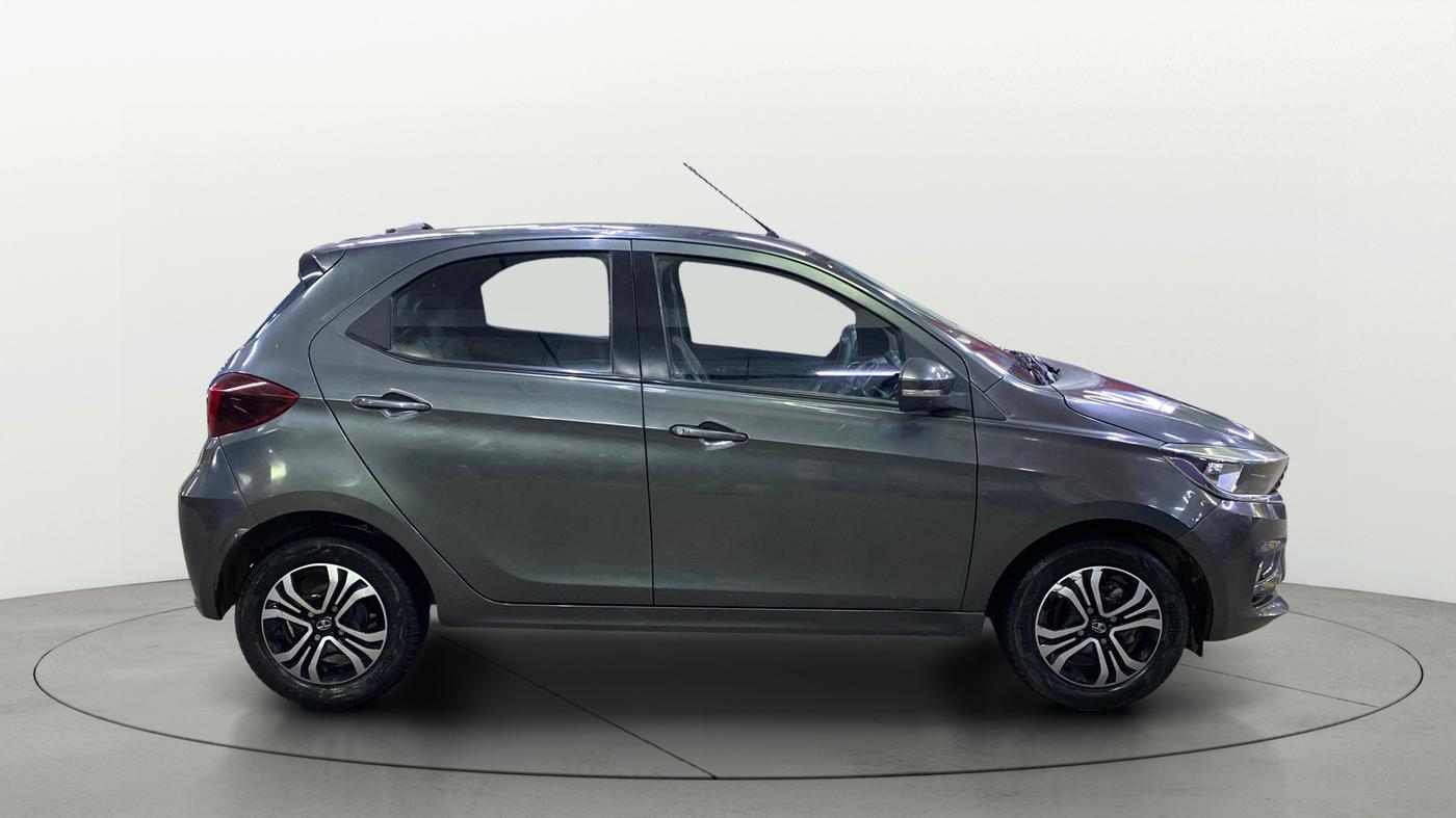 2021 Tata Tiago XZA PETROL, Petrol, Automatic, 17,262 km, Right Side View