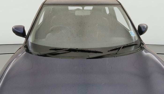 2019 Maruti Swift VXI, Petrol, Manual, 82,621 km, Front Windshield
