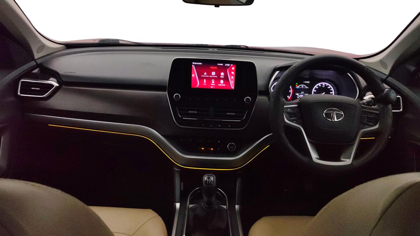 2022 Tata Harrier XT PLUS 2.0L KRYOTEC, Diesel, Manual, 42,219 km, Dashboard