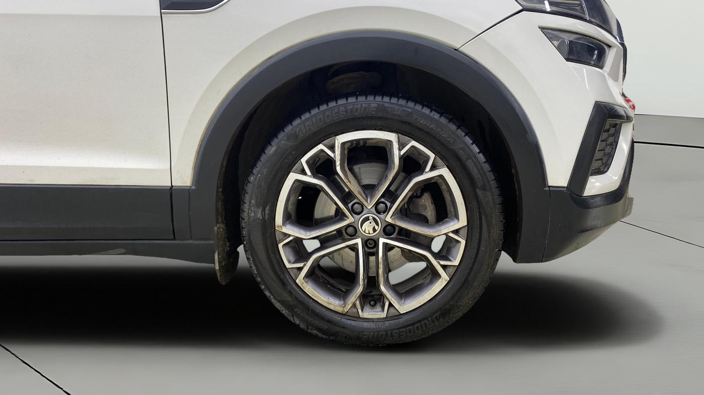 2022 Skoda KUSHAQ STYLE 1.5L TSI DSG, Petrol, Automatic, 69,308 km, Right Front Wheel