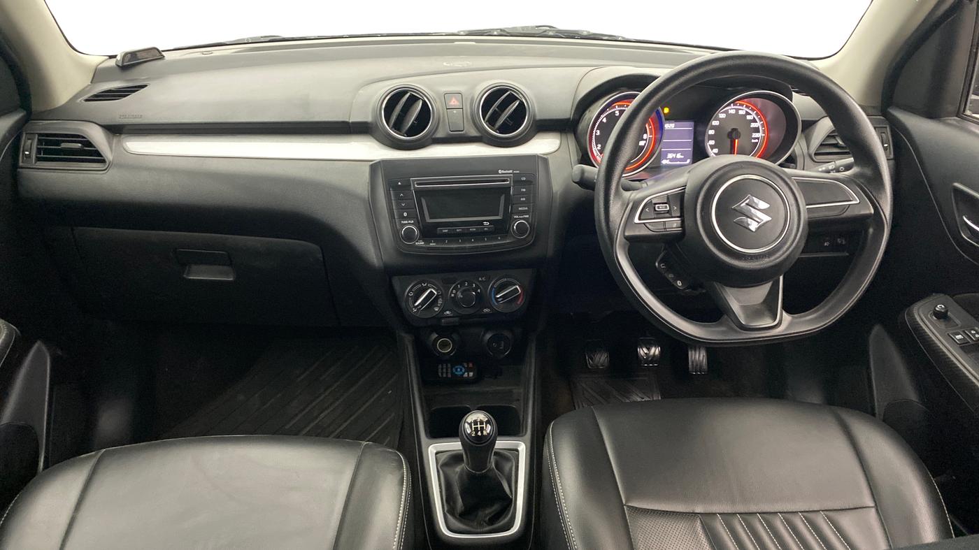2018 Maruti Swift VXI, Petrol, Manual, 36,416 km, Dashboard