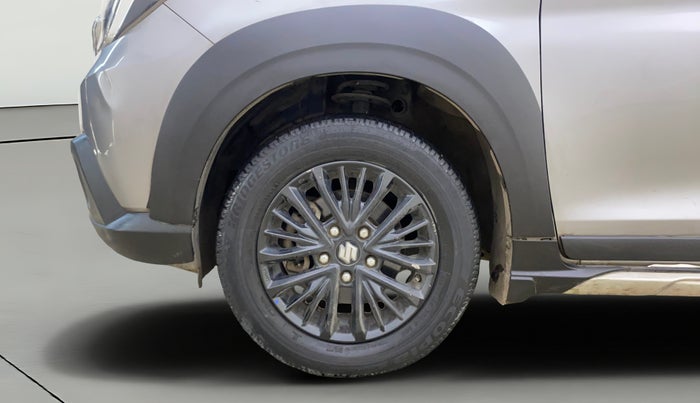 2021 Maruti XL6 ALPHA AT, Petrol, Automatic, 88,174 km, Left Front Wheel