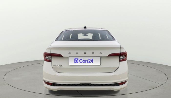 2024 Skoda SLAVIA STYLE 1.0L TSI AT, Petrol, Automatic, 26,163 km, Back/Rear