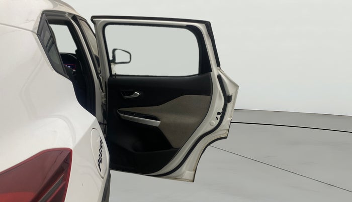 2021 Nissan MAGNITE XV TURBO, Petrol, Manual, 1,10,529 km, RHS Rear Door