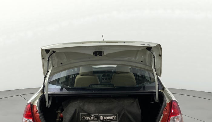 2017 Tata Indigo ECS GLS, CNG, Manual, 70,171 km, Boot Door Open