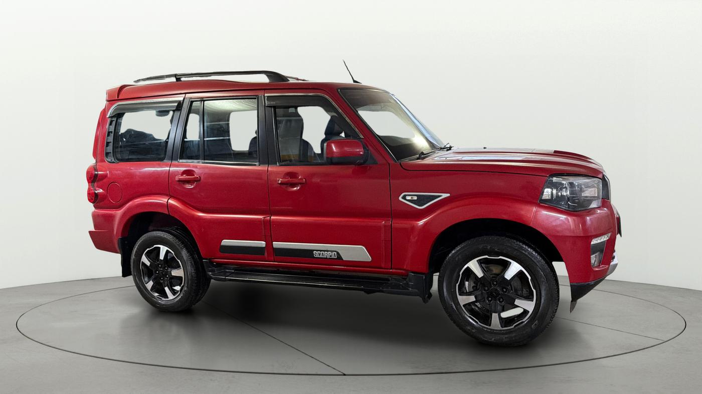 2022 Mahindra SCORPIO CLASSIC S11 7STR, Diesel, Manual, 61,296 km, Right Front Diagonal