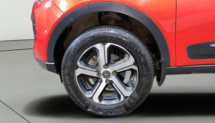 2022 Tata NEXON XZ PLUS (HS) PETROL DUAL TONE, Petrol, Manual, 87,846 km, Left Front Wheel