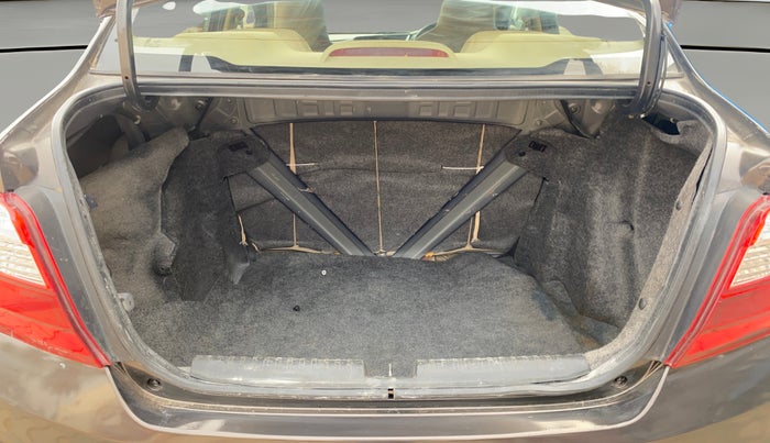 2016 Honda Amaze 1.2L I-VTEC VX, Petrol, Manual, 86,237 km, Boot Open Zoomed View