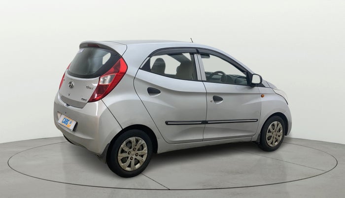 2016 Hyundai Eon MAGNA +, Petrol, Manual, 73,009 km, Right Back Diagonal