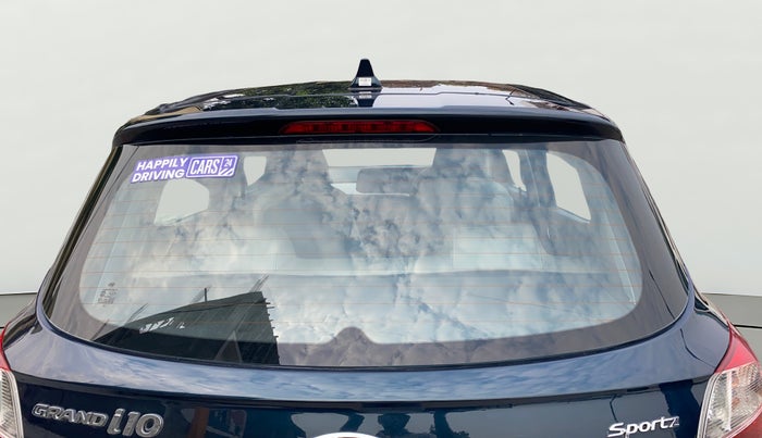 2022 Hyundai GRAND I10 NIOS SPORTZ AMT 1.2 KAPPA VTVT, Petrol, Automatic, 32,948 km, Rear Windshield